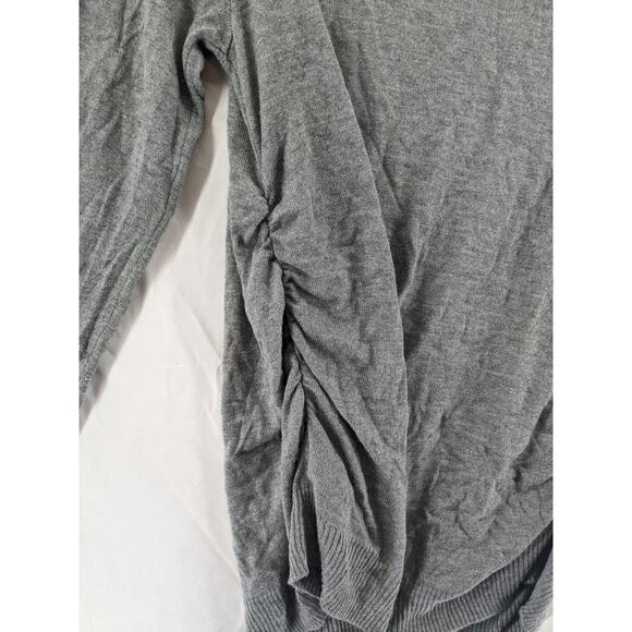 Ingrid & Isabel Maternity Sweater L Gray Side Shirring Lightweight Long Sleeves - Picture 3 of 9